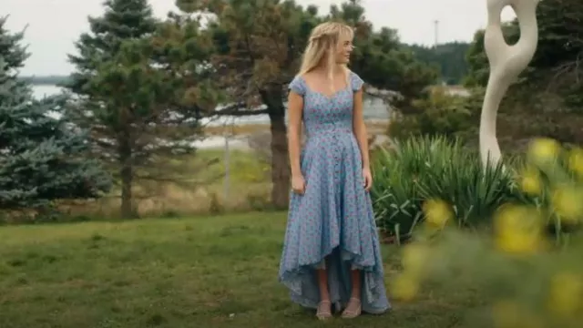 Sandalias de cuero al descubierto de The Row usadas por Cadence Sinclair (Emily Alyn Lind) como se ve en We Were Liars (T01E07)