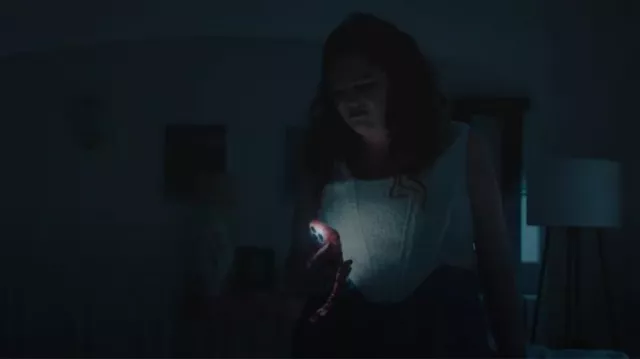Coconut Lane Tough MagSafe® Phone Case worn by Jessica Salmon (Megan Stalter) as seen in Too Much (S01E01)