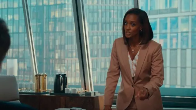 Reiss Marlie Tailored Wool Blend Single Breasted Suit Blazer In Camel worn by Olympia Lawrence (Skye P. Marshall) as seen in Matlock (S01E10)