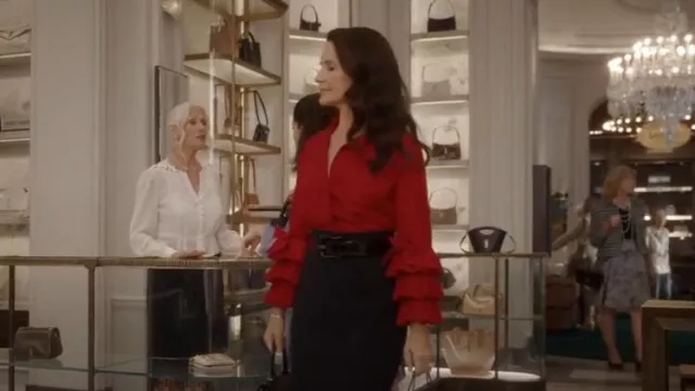 Fendi B Buckle Belt in Black Patent Leather worn by Charlotte York (Kristin Davis) as seen in And Just Like That… (S03E07)