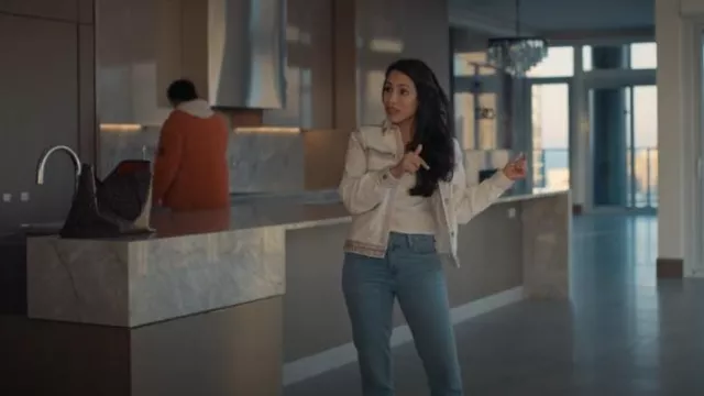 Louis Vuitton Neverfull Tote Bag worn by Bushra (Zainne Saleh) as seen in Deli Boys (S01E01)