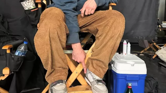 Brown corduroy pants of Robert Reynolds (Lewis Pullman) in Thunderbolts*