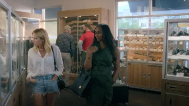 Levi’s Light Wash Distressed 501 Denim Shorts worn by Sophie O’Neill (Brittany Snow) as seen in The Hunting Wives (S01E03)