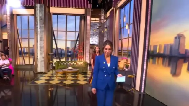 Pantalon Veronica Beard Renzo porté par Alyssa Farah Griffin comme on le voit dans The View le 11 juillet 2025