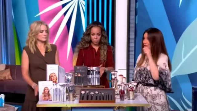 Vestido largo con estampado de cachemira de Zimmermann Rhiannon usado por Gretta Monahan como se ve en The View el 11 de julio de 2025