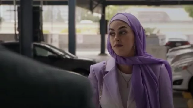 Veste Sandro Iska portée par Marjan Marwani (Natacha Karam) vue dans 9-1-1 : Lone Star (S05E10)