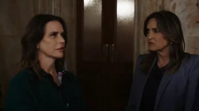 Veste en laine boxy Max Mara portée par Katharine Vernon vue dans Law & Order : Special Victims Unit (S26E09)