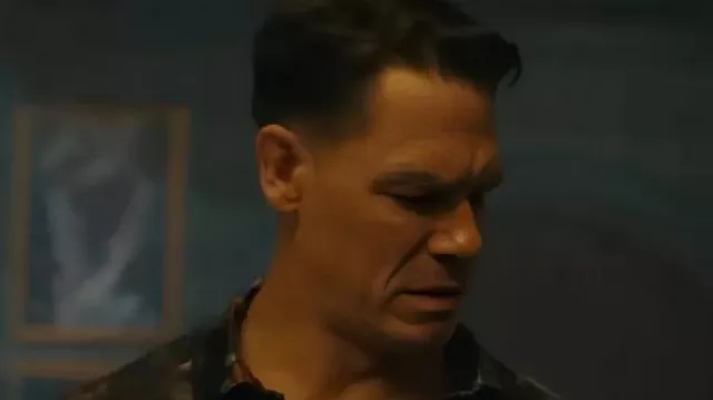 Peacemaker S02 John Cena Camisa impresa de Christopher Smith / Peacemaker (John Cena) en Peacemaker (S02E08)