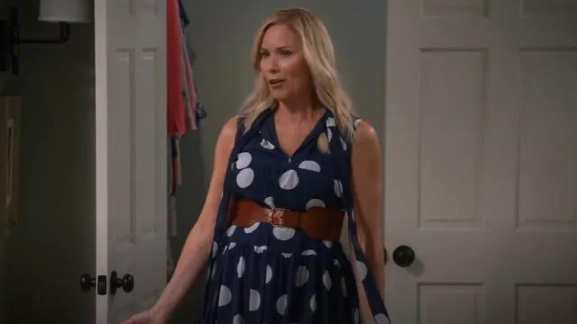Anthropologie Tabitha Corset Belt worn by Leanne (Leanne Morgan) as seen in Leanne (S01E03)