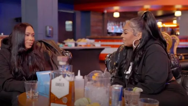 Sudadera con capucha Dolce & Gabbana usada por Ashanti como se ve en Nelly & Ashanti: We Belong Together (S01E07)