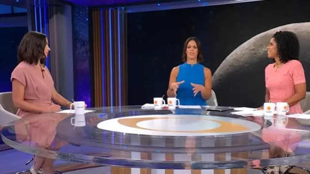 Gal Meets Glam Collection Audrey Wrap Dress worn by Ali Bauman as seen in CBS Mornings on  August 10, 2025