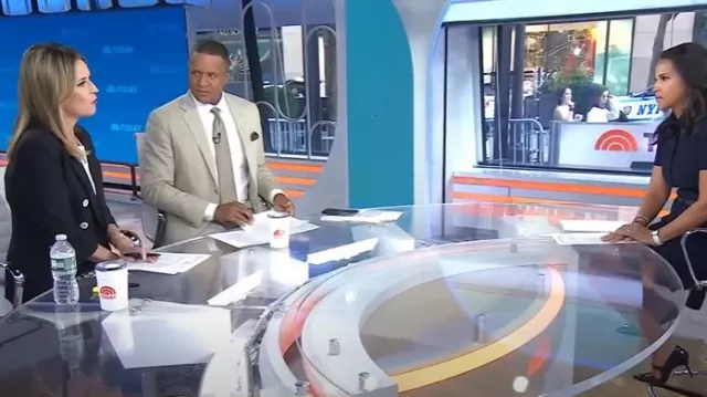Veronica Beard Tomi Dickey Jacket worn by Savannah Guthrie as seen in Today on August 8, 2025