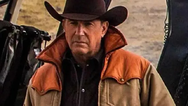 Yellowstone Season 3 John Dutton Jacket worn by in Yellowstone (S03E08)