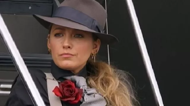 Another Simple Favor Blake Lively Black Shirt of Emily Nelson (Blake Lively) in Another Simple Favor