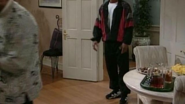 Disgusto De tormenta duda The Nike Air Max 2 Uptempo in The Prince of Bel-Air | Spotern
