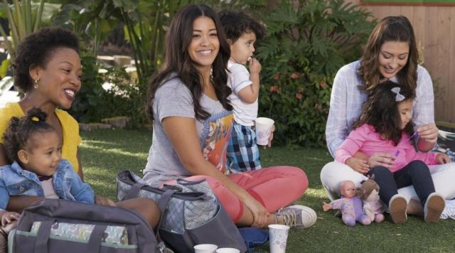Shoes Converse grey in Jane The Virgin