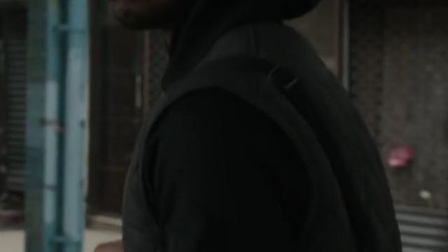 La veste sans manche de Adonis Johnson (Michael B. Jordan) dans Creed