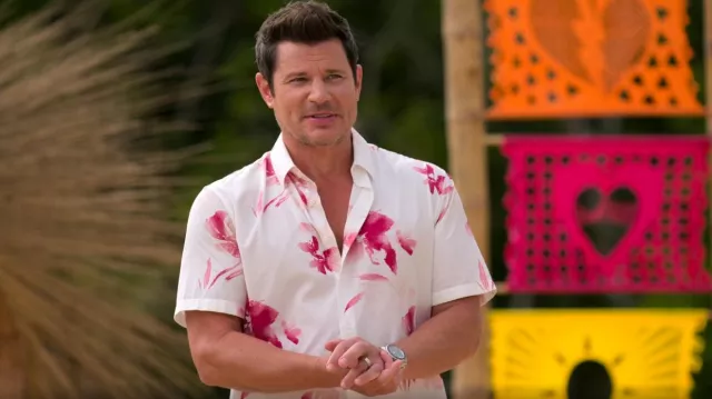 Vince Faded Floral Sport Shirt worn by Nick Lachey as seen in Perfect Match (S03E09)