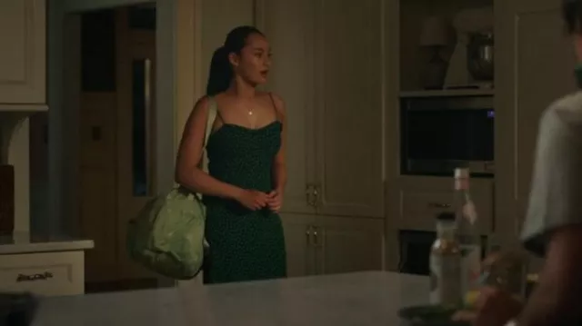 Calpak Compakt Duffle Bag worn by Isabel 'Belly' Conklin (Lola Tung) as seen in The Summer I Turned Pretty (S03E06)