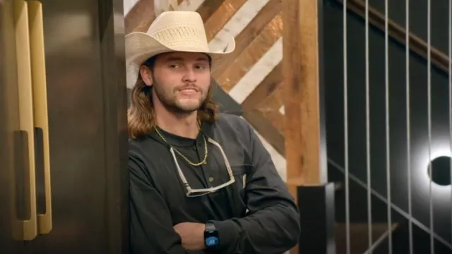 Sudadera Polo Carhartt usada por Jesse Mcbee como se ve en The McBee Dynasty: Real American Cowboys (S02E07)