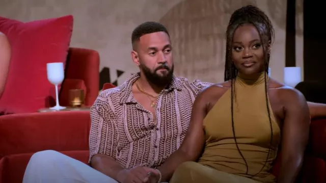 Robe longue dos nu Zara portée par Amber Desiree Smith comme on le voit dans Perfect Match (S03E10)