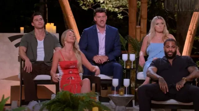 Ph5 Iris Flower Intarsia Knitted Maxi Tank Dress porté par Juliette Porter comme on le voit dans Perfect Match (S03E10)