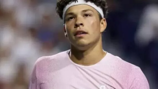 National Bank Open ATP Masters 2025 T-Shirt worn by Ben Shelton in the YouTube video SHELTON VS FRITZ | NATIONAL BANK OPEN - TORONTO | SEMI-FINAL