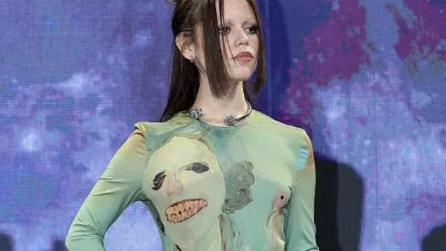 Wednesday S02 Jenna Ortega Top of Wednesday Addams / Goody Addams (Jenna Ortega) in Wednesday (S02E05)