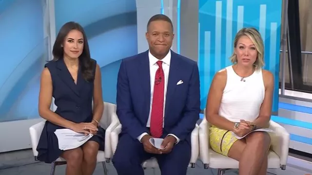 Sandro Carine Mini robe blazer sans manches portée par Kaylee Hartung comme on le voit dans Today le 14 août 2025