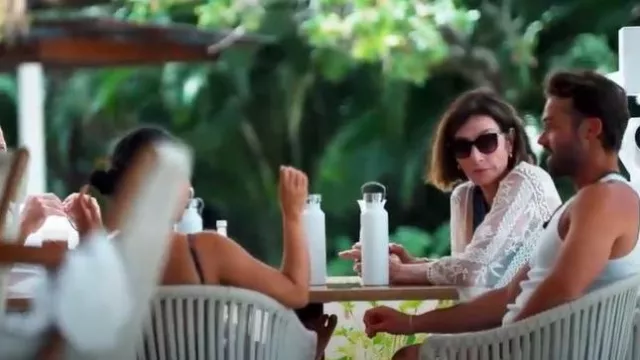 Saachi Emory Embroidered Ruana in White worn by Kathy Swarts as seen in Bachelor in Paradise (S10E08)