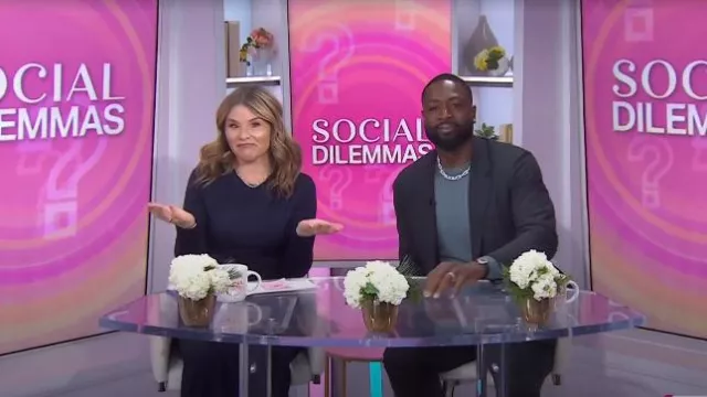 Robe en jersey côtelé Altuzarra Masika portée par Jenna Bush Hager comme on le voit dans Today with Jenna & Friends le 19 août 2025