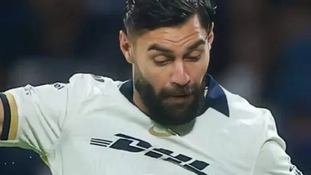 T-Shirt Torneo Apertura 2025 porté par Rubén Duarte dans Gol de Camacho a Capiata. 2018 -04- 01 Dimanche Date 10 Apertura 2018