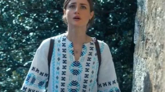The Twisted Tale of Amanda Knox Grace Van Patten Printed Shirt of Amanda Knox (Grace Van Patten) in The Twisted Tale of Amanda Knox (S01E03)