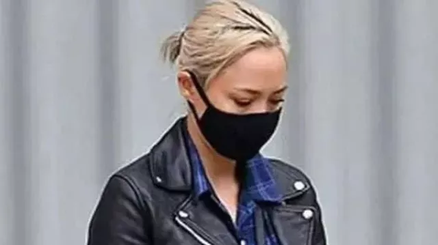 Mission Impossible Dead Reckoning Veste en cuir Pom Klementieff portée par Paris (Pom Klementieff) comme on le voit dans Mission : Impossible - Dead Reckoning Part One