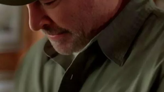 Harry Sully Sullivan Shirt worn by Harry 'Sully' Sullivan (Scott Patterson) in Sullivan's Crossing (S03) || Sullivans Crossing S03 Harry Sully Sullivan Shirt