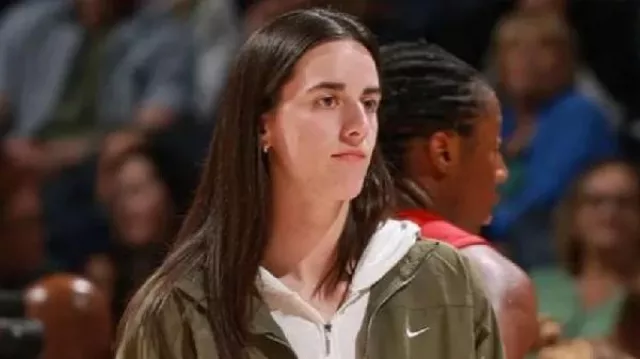Cette veste courte portée par Caitlin Clark dans Minnesota Lynx vs. Indiana Fever | JEU COMPLET | 22 août 2025