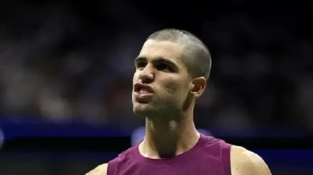 This Purple Tank Top worn by Carlos Alcaraz in Reilly Opelka vs. Carlos Alcaraz 2025 US Open Round 1