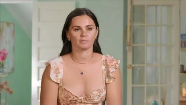 Forever 21 Mini vestido floral usado por Julia como se ve en 90 Day Fiancé: Happily Ever After (S09E05)