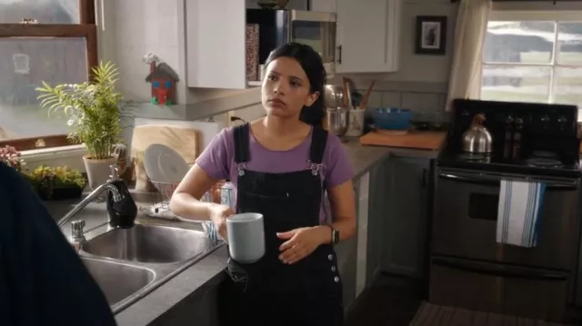 Comme des Garcons Play Small Heart Tee in Purple worn by Jackie Howard (Nikki Rodriguez) as seen in My Life with the Walter Boys (S02E03)