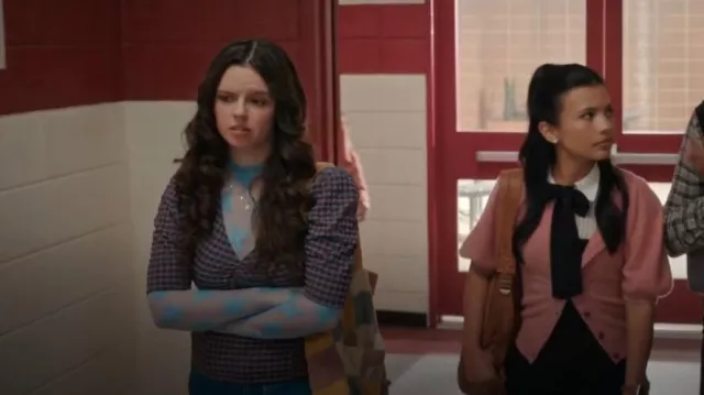 Free People Lady Lux Layering Top porté par Grace (Ellie O’Brien) comme on le voit dans Ma vie avec les Walter Boys (S02E06)