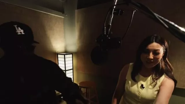 Endless Rose Linen Long Top worn by Amber Lee as seen in CBS Mornings on August 28, 2025