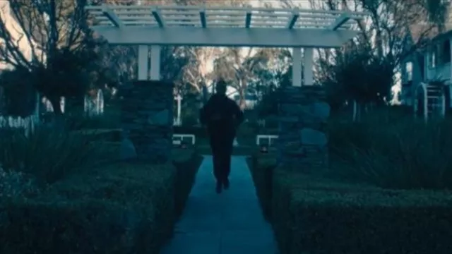 Athletic Propulsion Labs Streamline Sneakers portées par Xavier Collins (Sterling K. Brown) comme on le voit dans Paradise (S01E01)