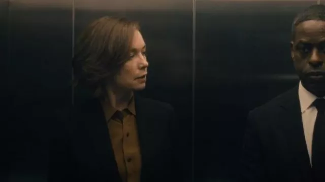 Frame The Standard Stretch Silk Button Up Shirt worn by Samantha 'Sinatra' Redmond (Julianne Nicholson) as seen in Paradise (S01E02)