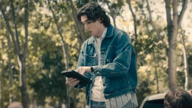 Levi's Type 2 Relaxed Fit Denim Trucker Jacket usado por Jeremy Bradford (Charlie Evans) como se ve en Paradise (S01E08)