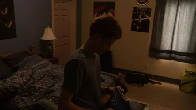 Old Navy Print T Shirt worn by Luke Ellis (Joe Freeman) as seen in The Institute (S01E01)