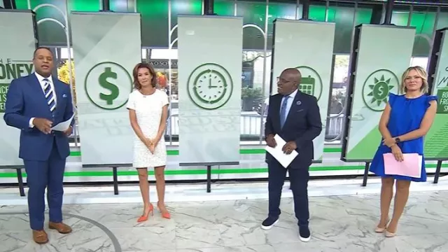 Alice Walk Short Sleeve Shift Dress worn by Stephanie Ruhle as seen in Today on September 3, 2025