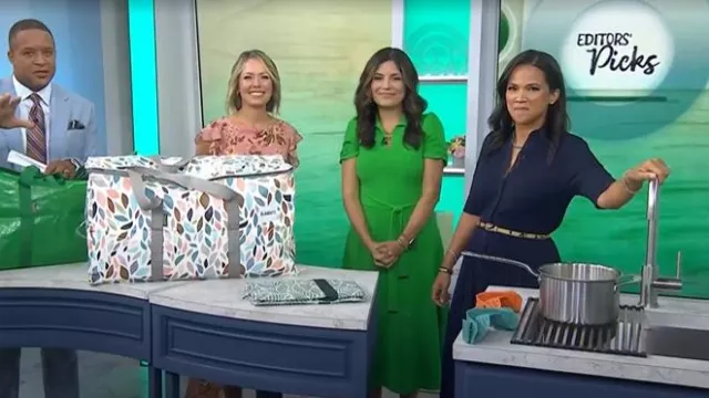Dkny Robe trapèze à col pointu à nouer à la taille portée par Adrianna Barrionuevo Brach comme on le voit dans Aujourd’hui le 4 septembre 2025