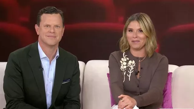 Lela Rose Bordado Crewneck Cardigan usado por Jenna Bush Hager como se ve en Today with Jenna & Friends el 4 de septiembre de 2025