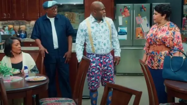 Royal and Awesome Shooting Pars Short porté par Leroy Bown (David Mann) comme on le voit dans Tyler Perry’s Assisted Living (S05E06)