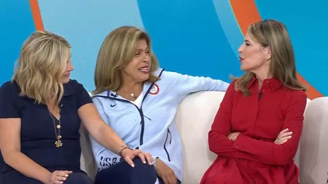 Sweat à capuche Nike Team USA Tech Fleece Windrunner porté par Hoda Kotb, comme on le voit dans Today le 9 septembre 2025